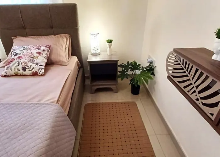 Nissi Beach Apt 2 Resort And Sea View Free Wifi