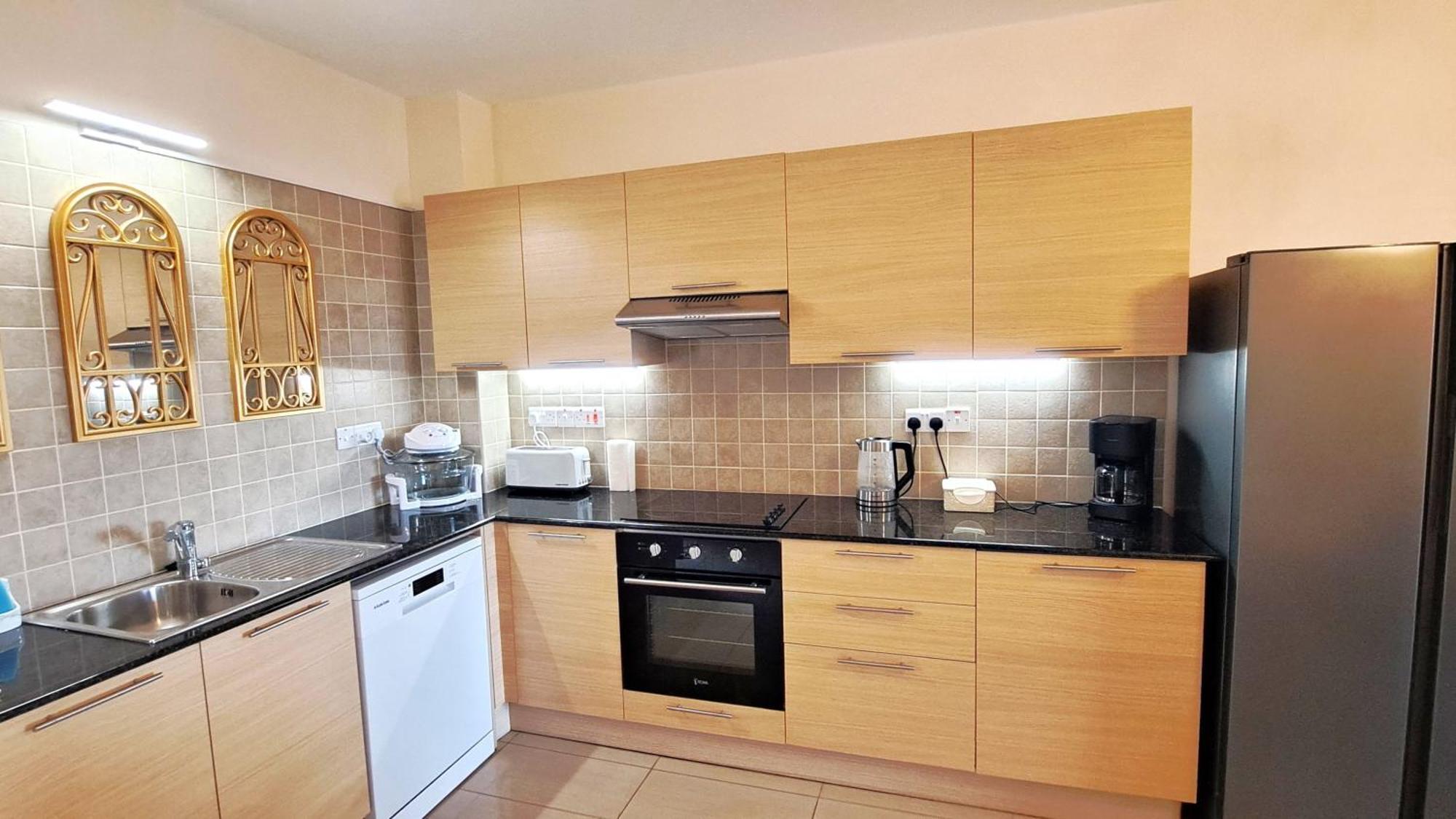 Nissi 2 And Sea View Free Wifi Apartament Ajia Napa