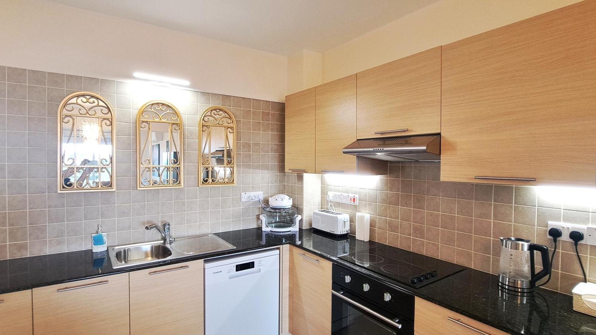 Nissi 2 And Sea View Free Wifi Apartament *